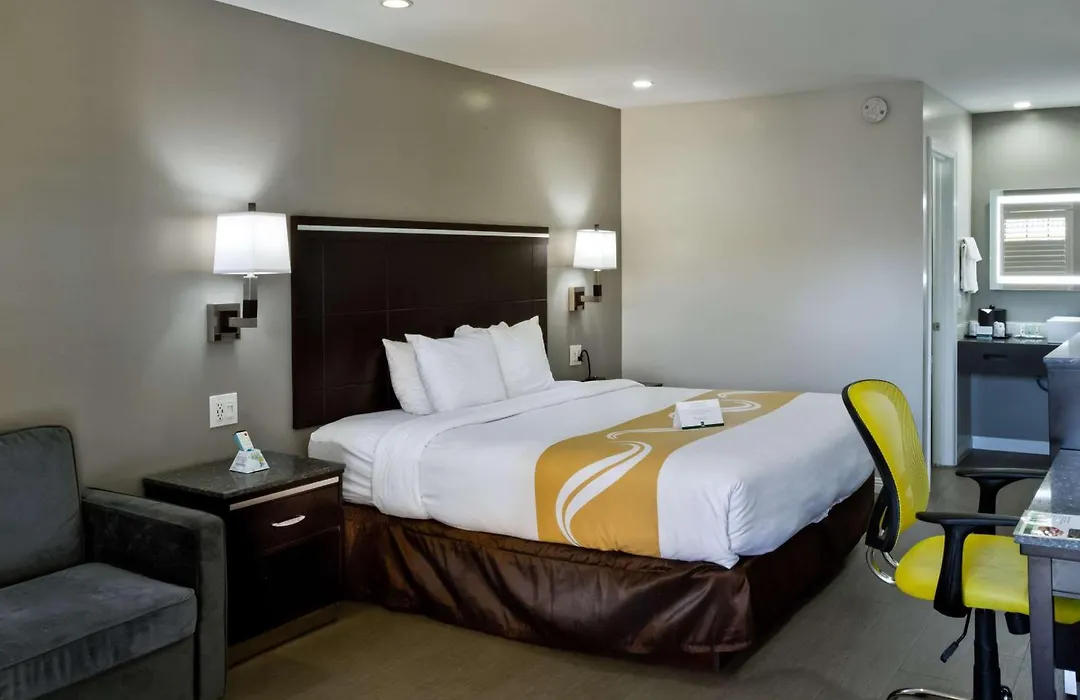 Bay Area Inn & Suites-1