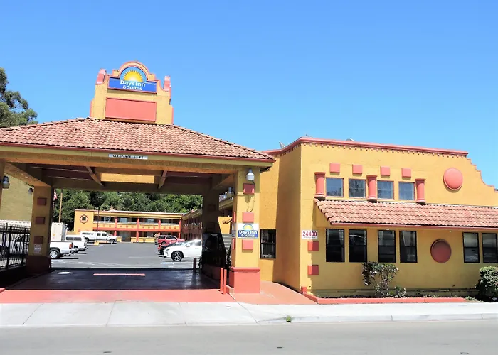 Central hotel: Mission Inn And Suites